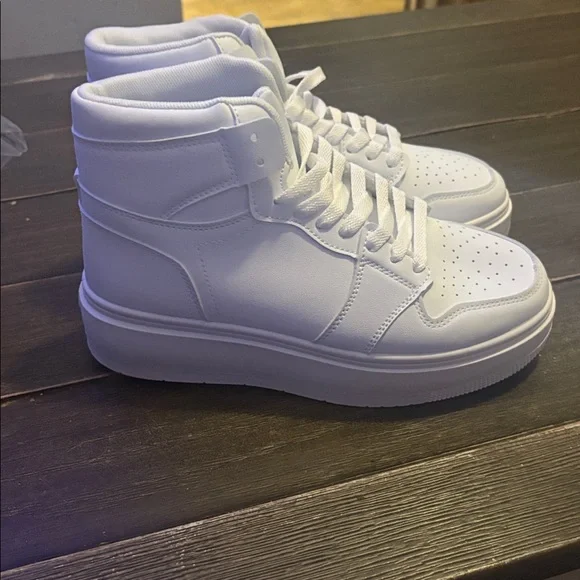 Pretty little thing White High-Top Sneakers - Classic Athletic Style - Picture 2 of 8